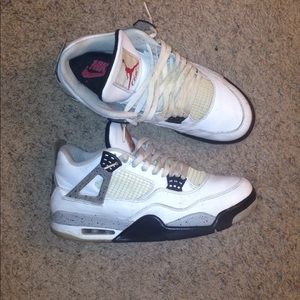 Air Jordan Cement 4
